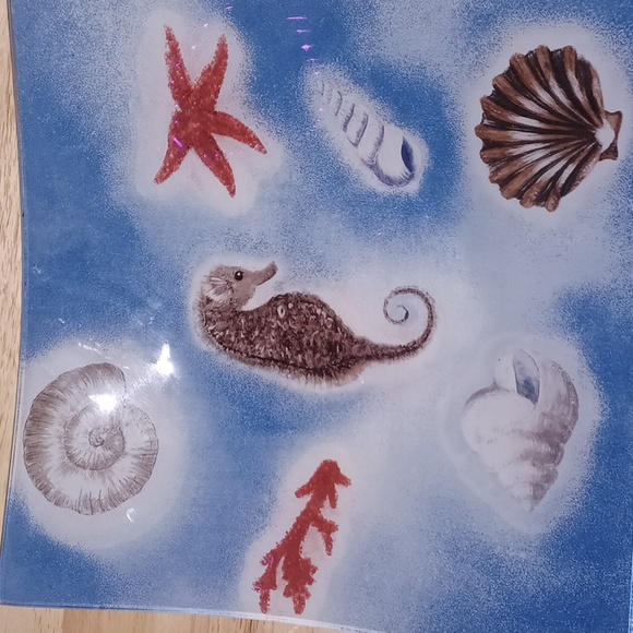 Plate - Picture 2 of 2